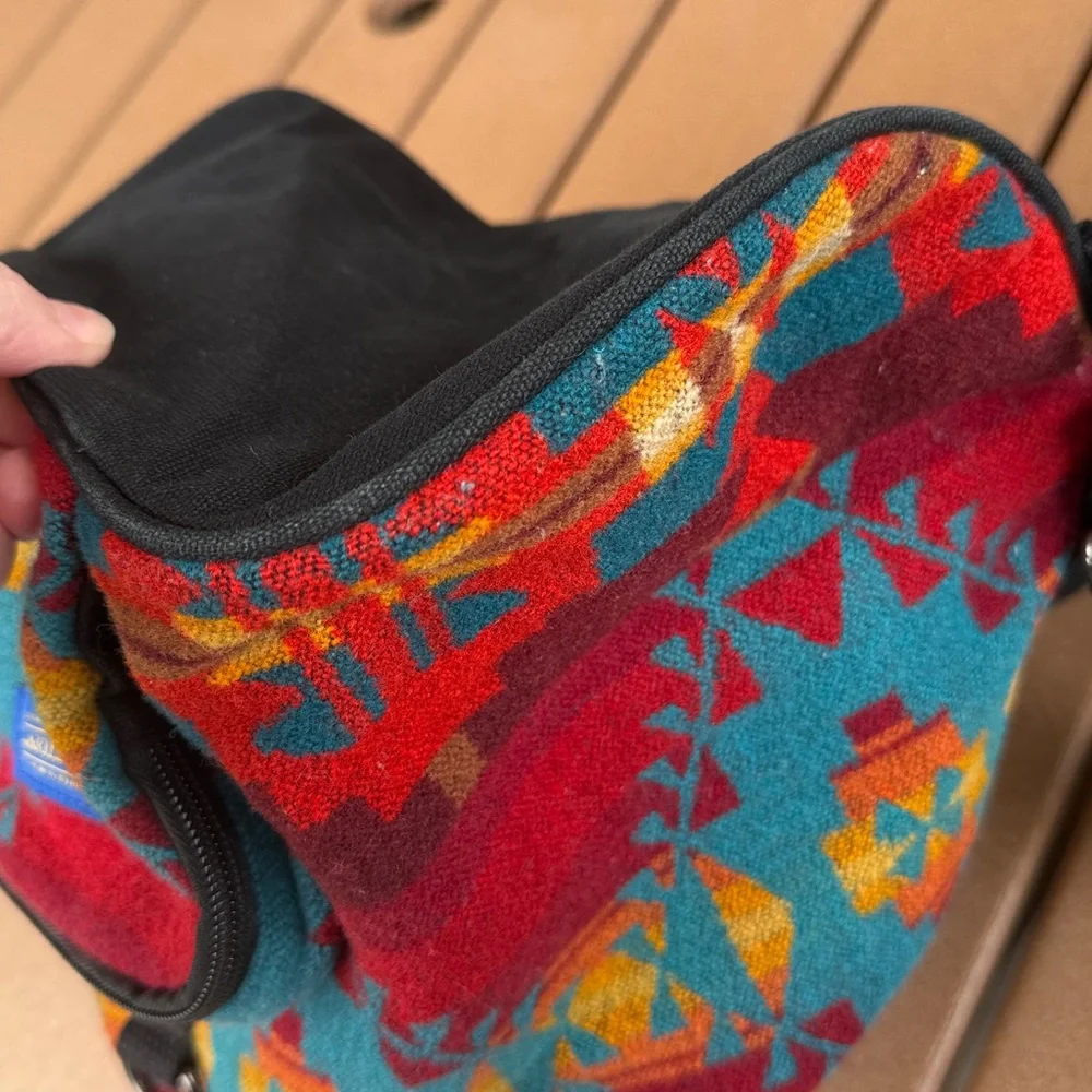 Pendleton Wool Aztec Backpack - Picture 7 of 7